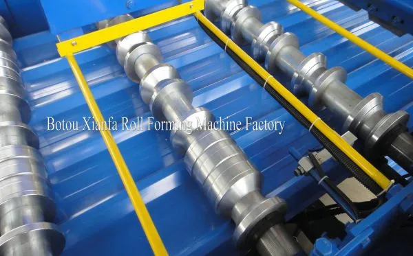 Metal Steel Plate Roof Forming Machine photo-4