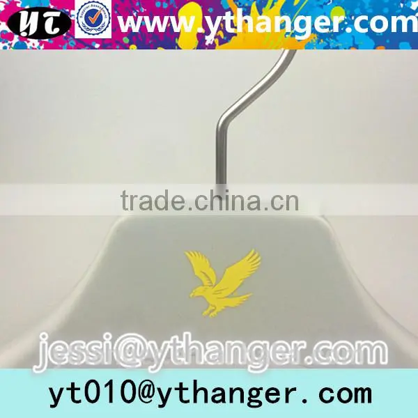 YY0465 Brand Shop Rubber Paint Nonslip Clothes Hanger Rubber Coated Coat Hanger With Notches photo-3
