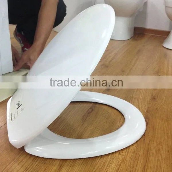 Economical Design WC Toilet Seat Cover With Stainless Steel Soft Close Hinge Set photo-3