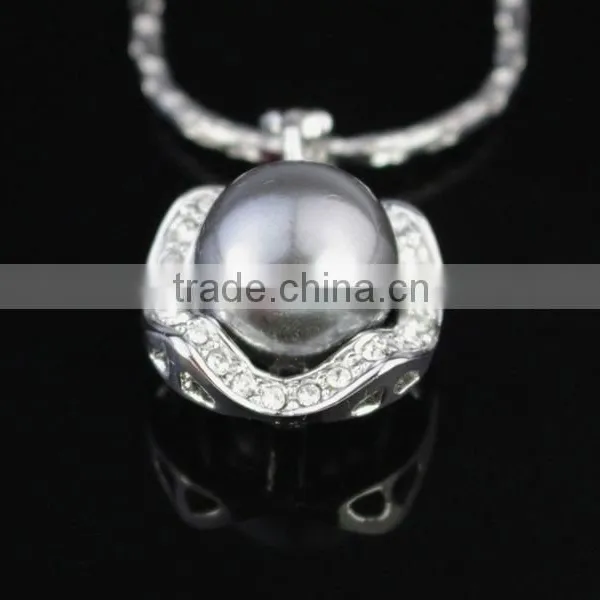 White Gold Austrian Crystal Imitation Pearl Necklace photo-4