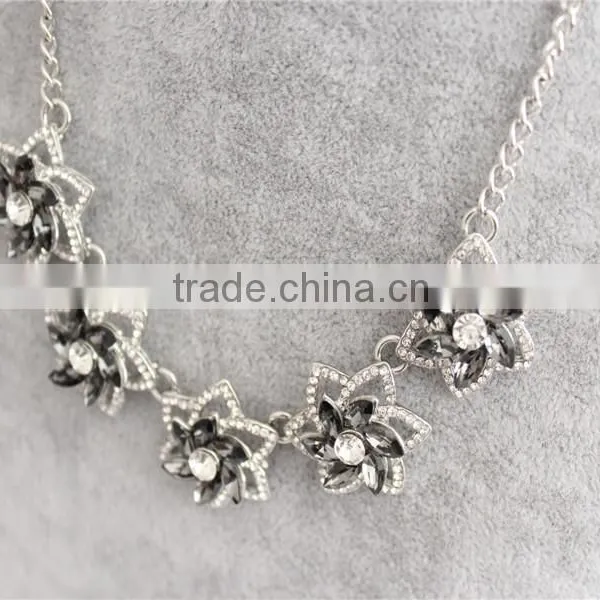 Cheap Price White Gold Plated Jewelry, Fashionable Design Jewerly Flower Crystal Necklace photo-5