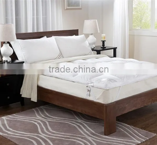 White Goose Down and Feather Filled Mattress Topper Bed Mattress photo-2