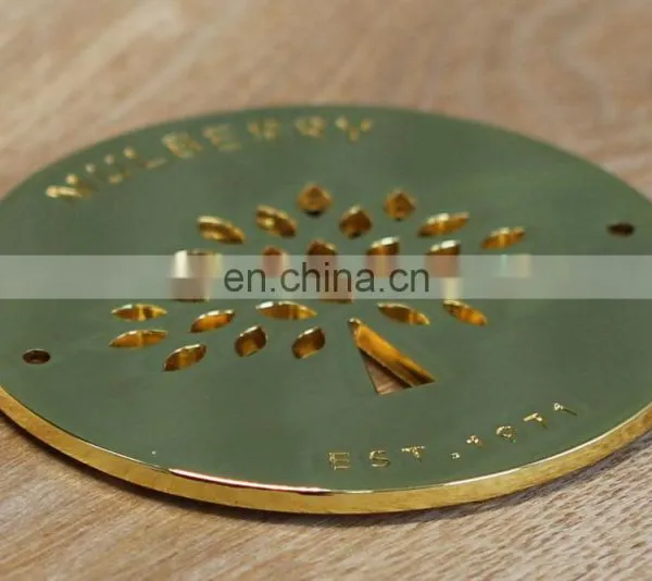 New Arrival Metal Label for Handbags for Branded Garments photo-4