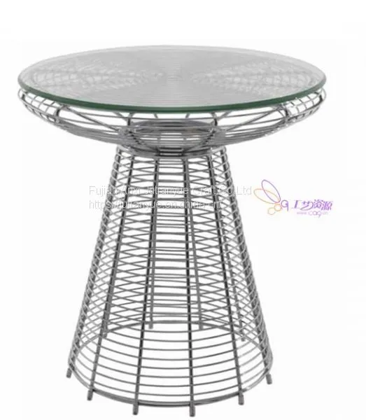 Outdoor Mosaic With Metal Table photo-4