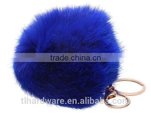 Good Quality 12cm Raccoon Fur Pom Pom Fur Pompom Hat Raccoon Fur Ball Keychain photo-2