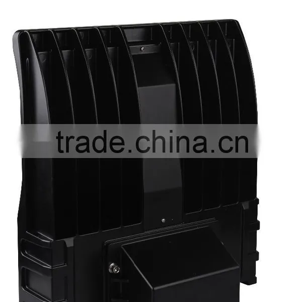 Hot Selling New Design 100w UL CUL DLC Led Wall Pack With Mean Well Driver as Outdoor Wall Light photo-2