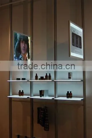 Russia Acrylic Lit Panel Store Display Panel Vitrine Display Panel photo-2