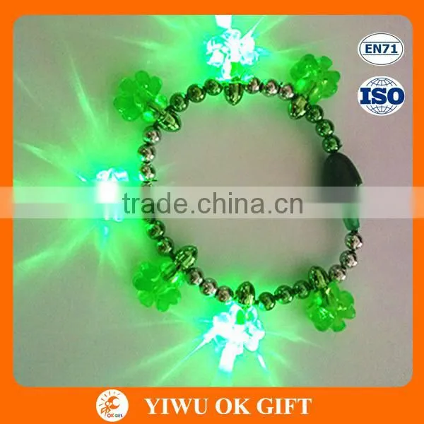 Lucky Flashing LED Green Shamrock Bracelets for Happy/st Patrick's Day Gift photo-2