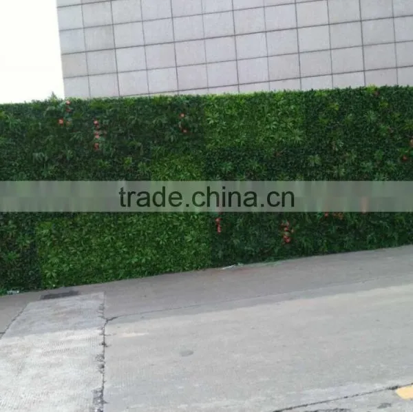 Outdoor Artificial Green Wall Green Fence for Sale photo-3