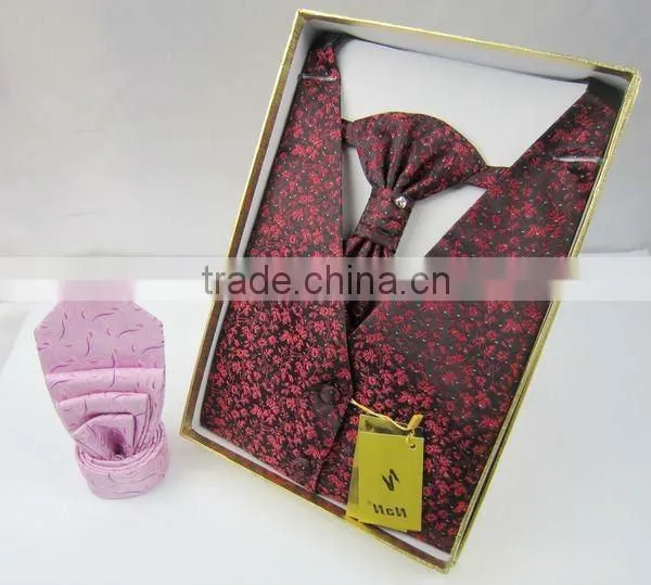 Comfortable Models Waistcoat With Delicate Do Manual Work photo-5