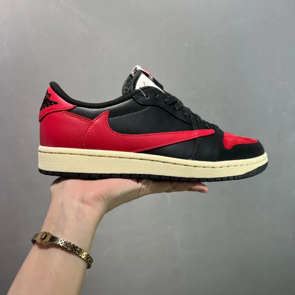 Travis Scott x Air Jordan AJ1 Low OG SP TS