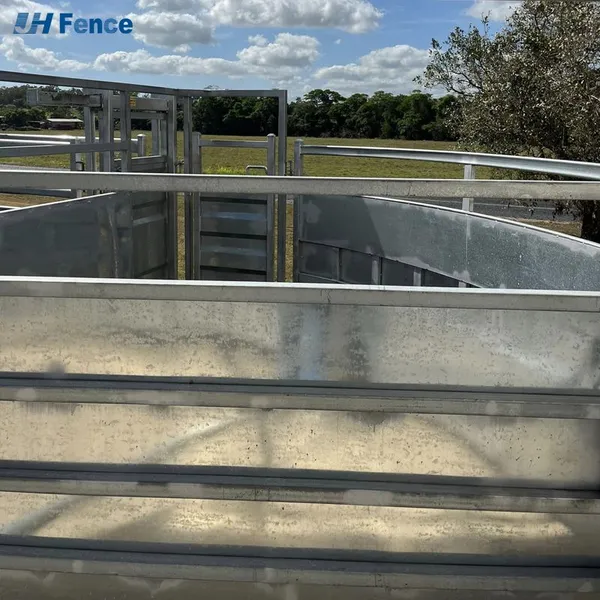 Welded Easily Assembled Horse Farm and Cattle Fencing Durable PVC Coated Panels Livestock Fence photo-4