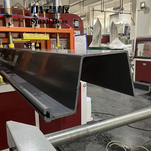 Fabrikpreis für Vinyl-Seewehr-Plastik-PVC-Pfähle, Plattenpfähle und -Panels für Wasserregulierungs-Lösungen photo-6