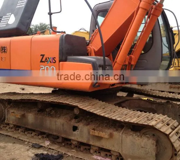 Used HITACHI ZX200 Excavator Made In Japan For Sale photo-2