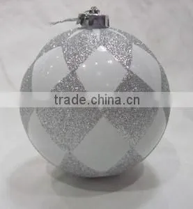 2016 Plastic Christmas Ball Decoration With Hand Painted photo-2