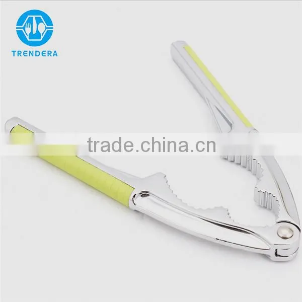 Zinc Alloy Professional Pecan Nut Cracker photo-2