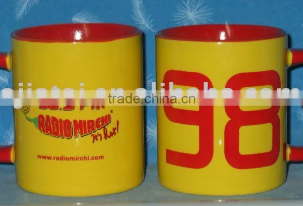3 Shape Handle Ceramic Mug