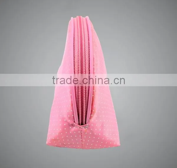 New Design Polyester Promotional Cosmetic Bag photo-3