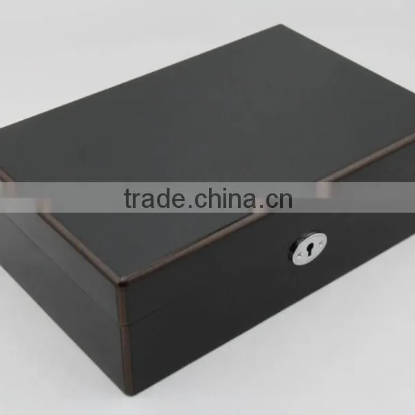 Luxury Classice Wooden Jewelry Box With Key Lock photo-2