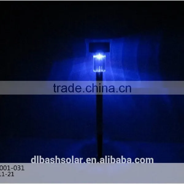 Low Price Christmas Ornament LED Solar Powered Garden Light photo-4