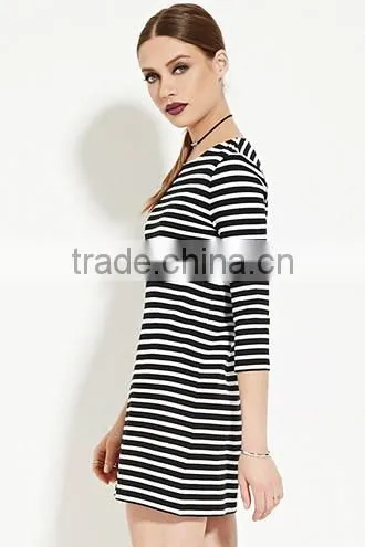 Classic Stripes Straight 7 Minutes of Sleeve Dress photo-3