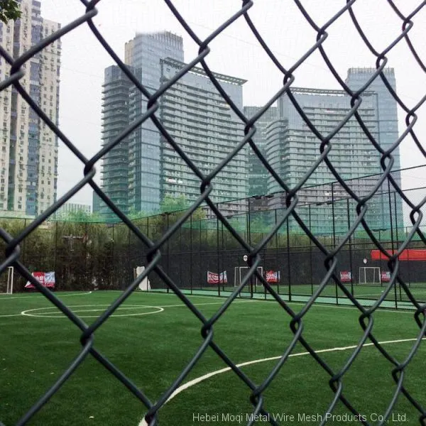 PVC Coated Galvanized Chain Link Wire Mesh Used Chain Link Fence photo-4