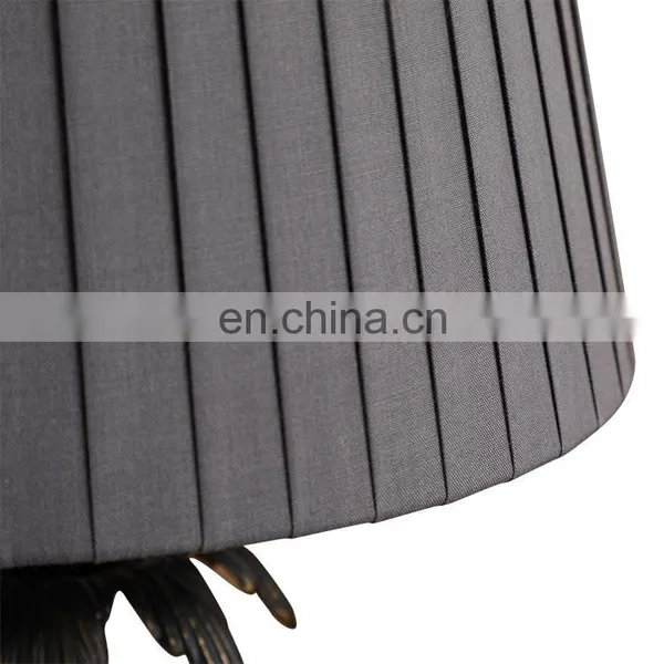 Good Choose Wedding Gift Indoor Lights Decoration Iron Material Vintage Bedside Table Lamp photo-5