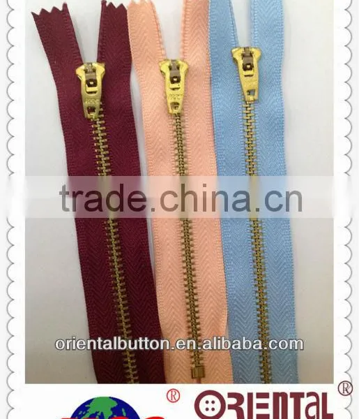 4# Close-end YG Slider Metal Teeth KCC Eco-friendly Zipper photo-4