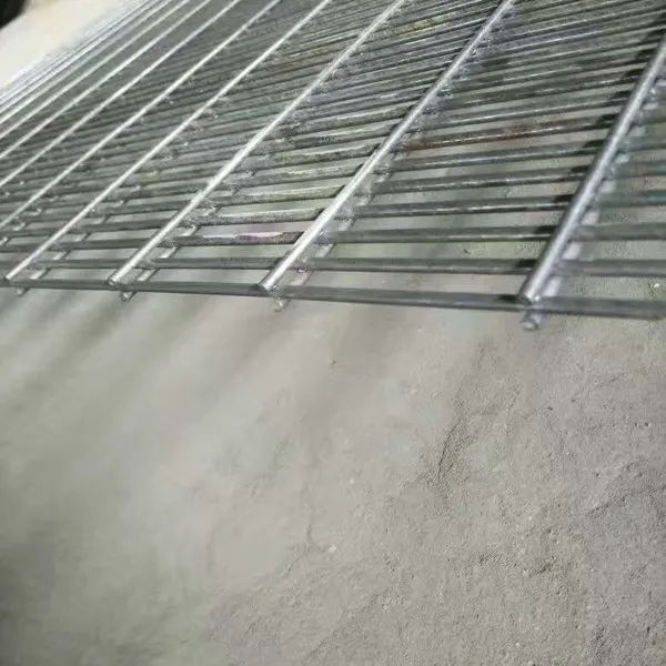 Fence de Rede de Dúplo Fio com Design Anti-Escalada para Segurança Aprimorada