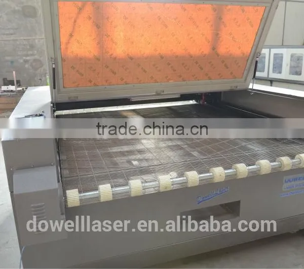 2016 Salable Product Fabric Automatic Feeding Laser Cutter photo-3