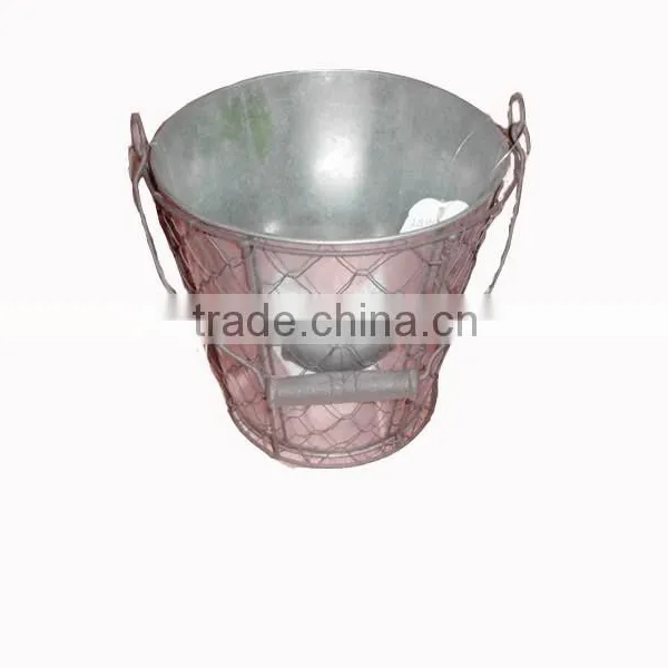 Metal Chicken Wire Bucket for Storage With Handle