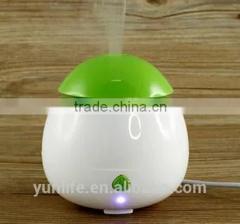 2016 Water Air Purifier Electric Home Aroma Humidifier at Stock photo-5