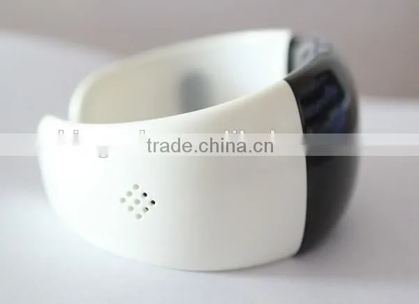 2016 Hot Selling Smart Watch Wristbands Touch Screen Smart Watch Phone Smart Wach With Colorful Watch photo-4