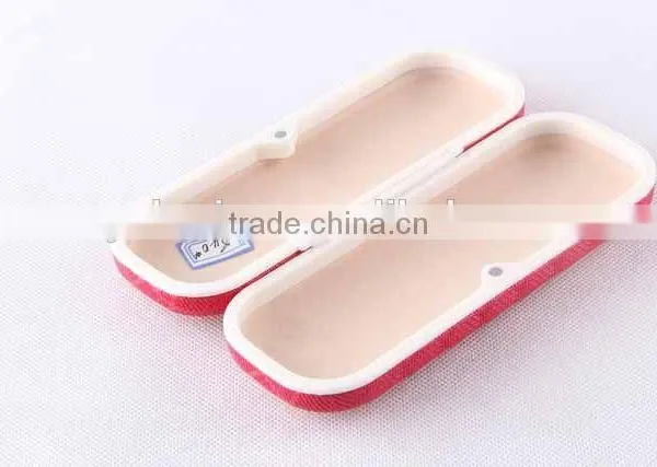 Diamond Design PU Cover Glasses Box With Magnet/glasses Case photo-5