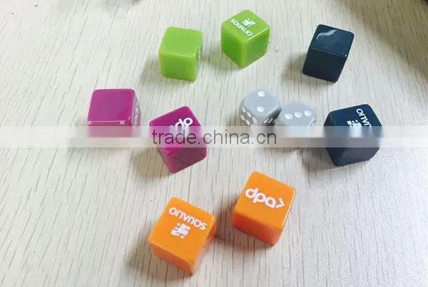 Plastic Colored Custom Logo Dice photo-2