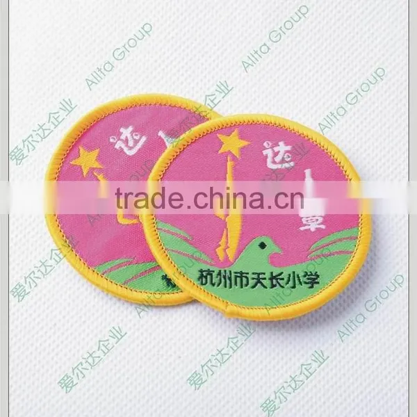 High Quality Custom Cheap College Embroidered Patches photo-6