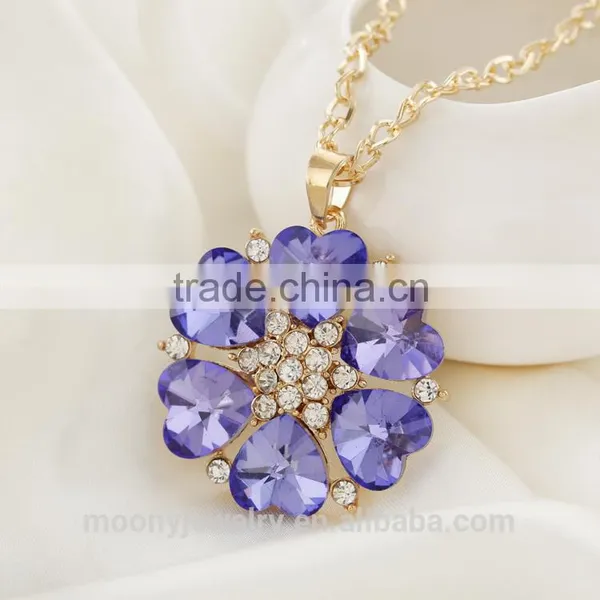 Best Selling New Arrival Stone Necklace Beautiful Heart Shape Flower Female Necklace Jewelry