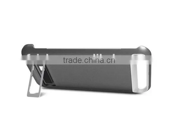 Contemporary Stylish Case With Detachable Battery photo-4