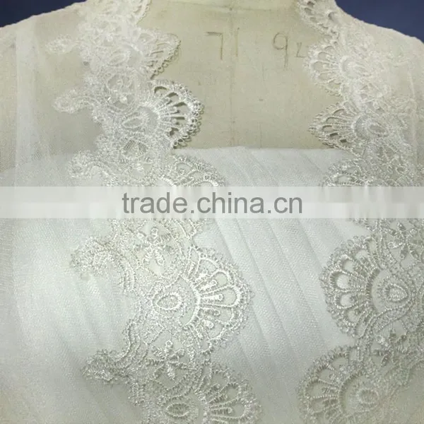 China OEM Supply Western New Strapless Chiffon Wedding Dress photo-5