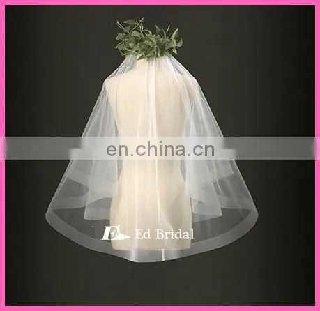 Unique Horsehair Trim One Layer Soft Tulle Fabric Short Wholesale Bridal Veil photo-3