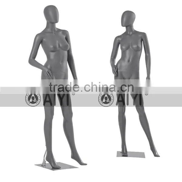 Charming Female Mannequin Window Display photo-4