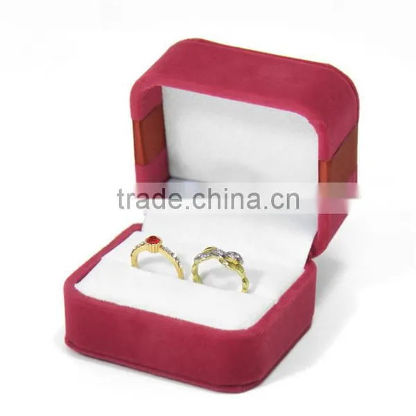 Wholesale Custom Fancy Velvet Jewelry Gift Box photo-2