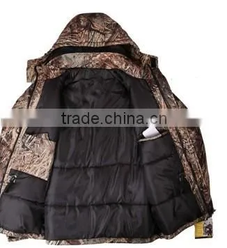 Wholesale Camo Windproof Taped Hiking Softshell Jacket photo-2