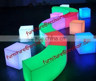 Shanghai Event Rental Furniture Acrylic Lounge LED Light Sitting Cube Seat photo-4