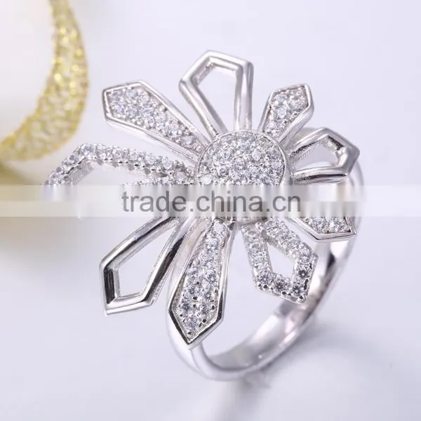 Silver Diamond Wedding Ring Silver Ear Ring photo-3