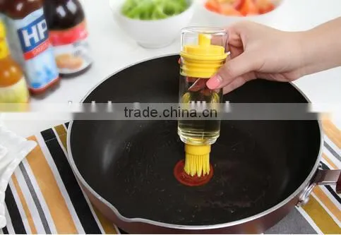 CY129 Olive Oil Vinegar Dispenser Bottle Basting Brush Pour Baste Store Space Saver Salad Dressing Cruet Food Storage Container photo-4