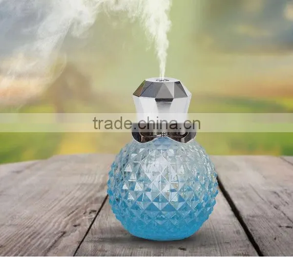 Perfume Bottle Shape Mini USB Ultrasonic Humidifier, Air Fresh Purifier photo-5