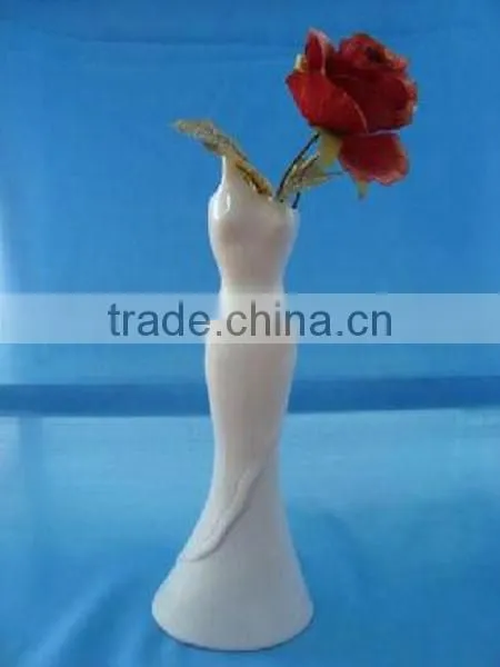 Novelty White Wedding Dress Shaped Ceramic Vase photo-2