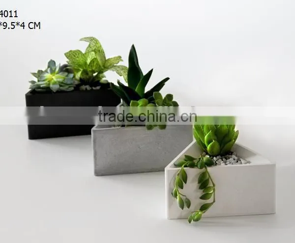 Set of 3 Black / White / Grey Triangle Concrete Air Planter Pot