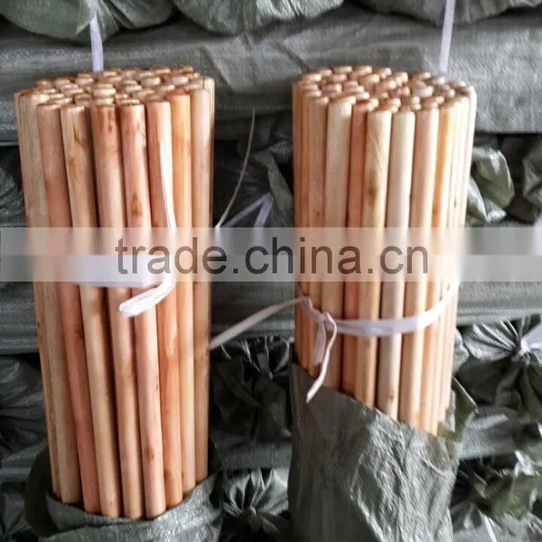 Cheap Italian Screw Varnished Wooden Broom Stick photo-3
